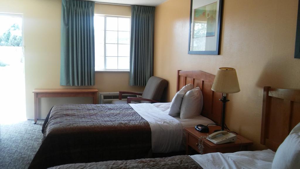 Studio Apartments Sterling Εξωτερικό φωτογραφία